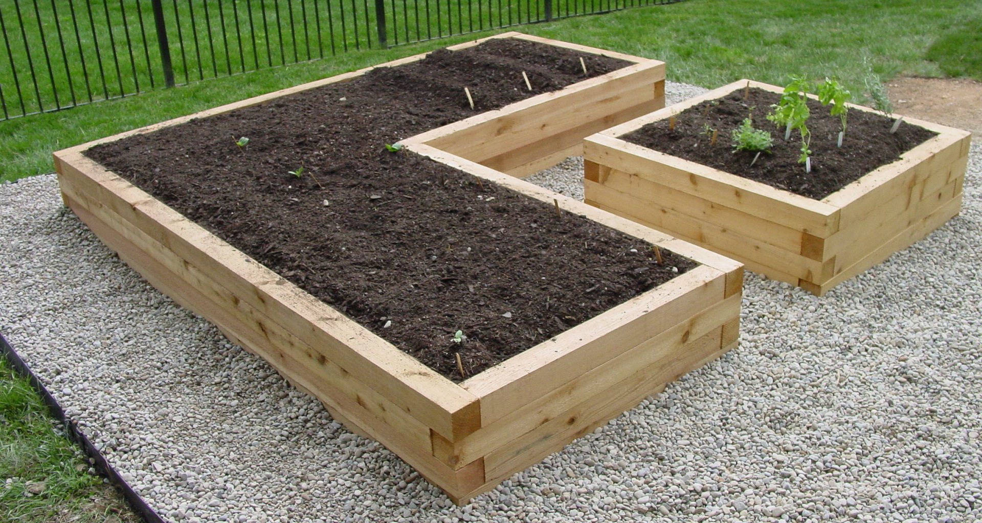 How To Fill A Raised Garden Bed Cheap